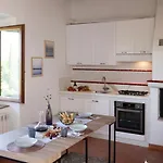 La Loggetta, Authentic Tuscany Апартаменты Колле-ди-Валь-д'Эльса